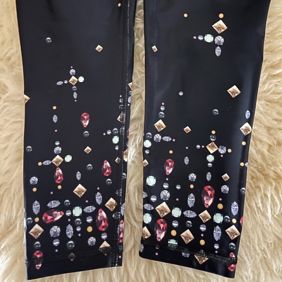 VS Sport Bedazzled Black with Jewels Leggings - Picture 4 of 6